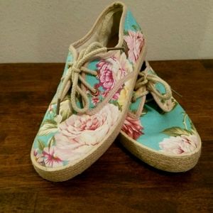Boutique Floral Shoes
